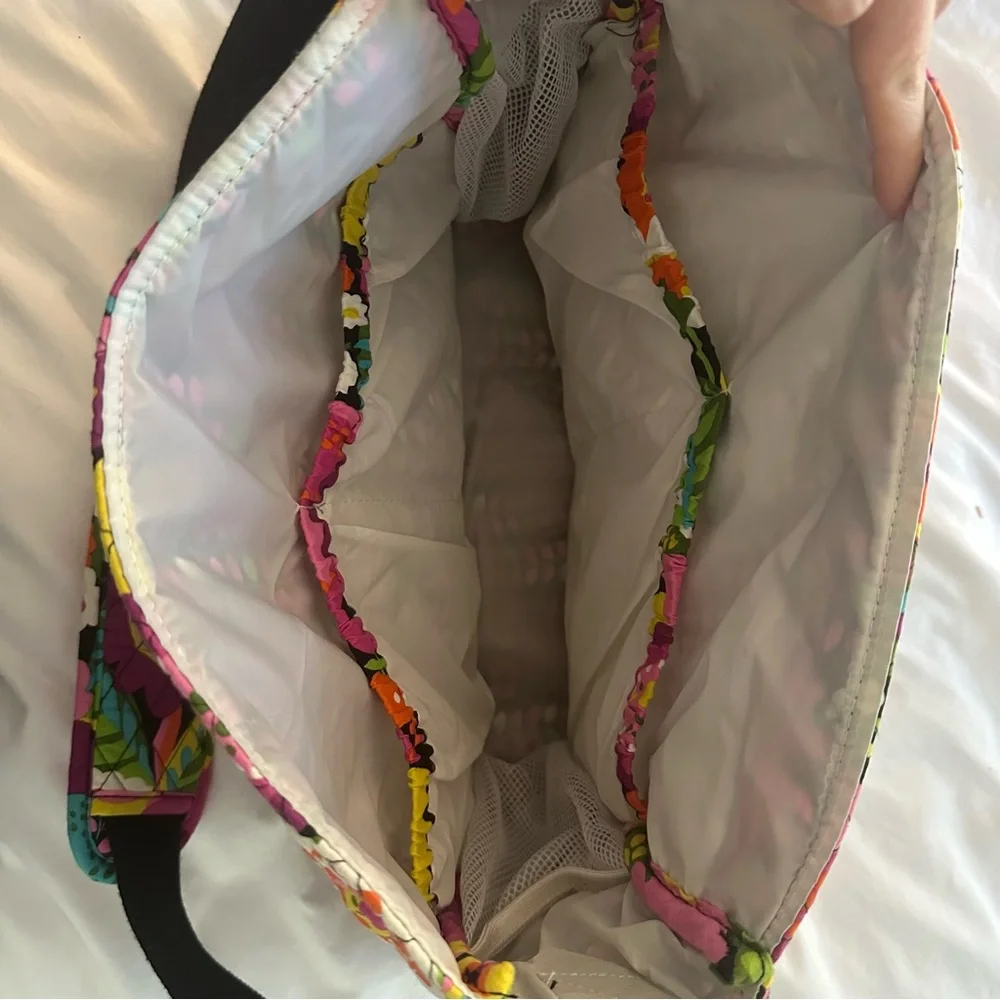 Vera Bradley Va Va Bloom Diaper Baby Messenger Bag, New Condition!